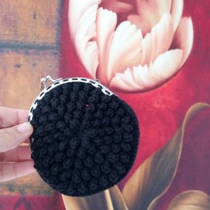 Siyah Örgü Silver Detaylı Yuvarlak Cüzdan