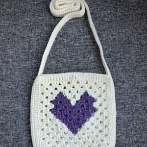 Beyaz Örgü İçi Mavi Çanta